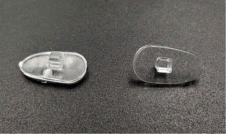 Силіконовий носоупор на клямці 2