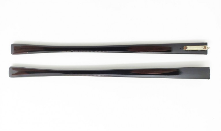 Завушник пластик чорний із флексом