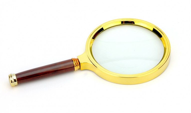 Лупа пластикова "золото" (лінза скло) 90мм