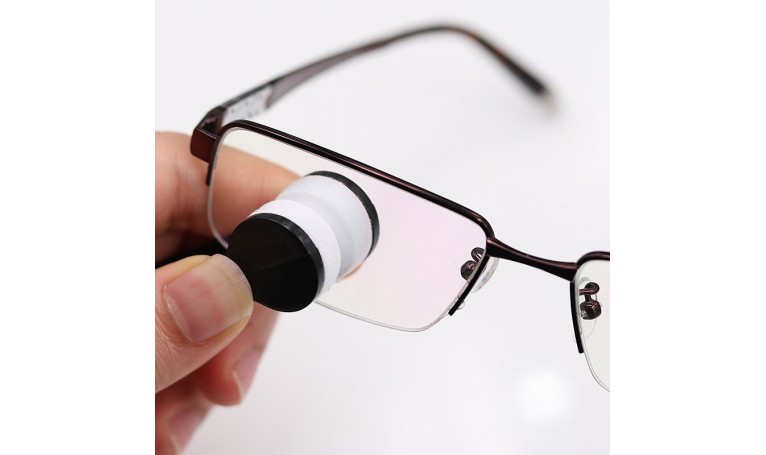 Cпонжик (брелок) для очищення лінз